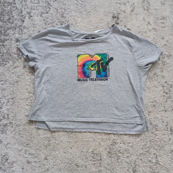 👕 2/$20MTV Tee Retro - Picture 3 of 5